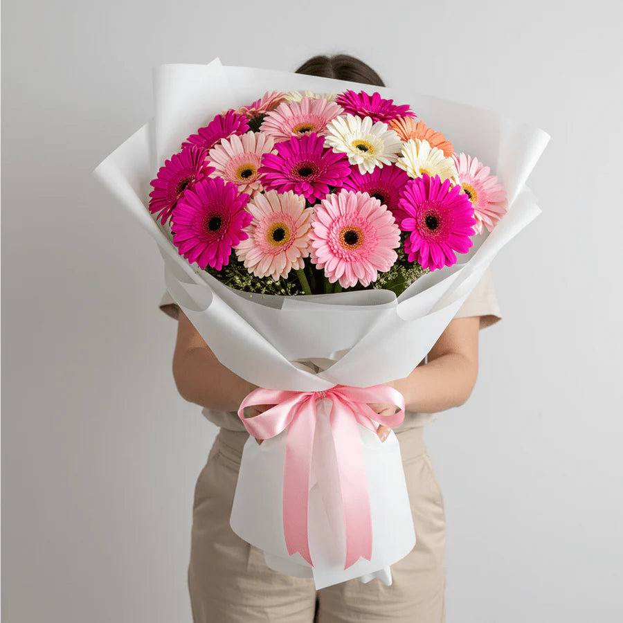 COLORFUL GERBERA BOUQUET